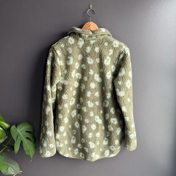 Carve Designs Wesport Jacquard Tunic Quarter Zip Jacket Medium in Olive Leopard - Picture 2 of 6